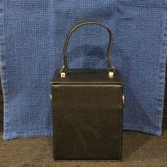 NWOT Versona black box evening bag. - Picture 3 of 7